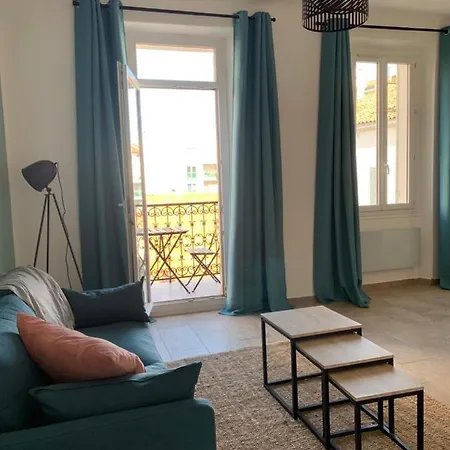 Cosy 55 M2 Avec Balcon Proche Centre Historique Et * Tulon
